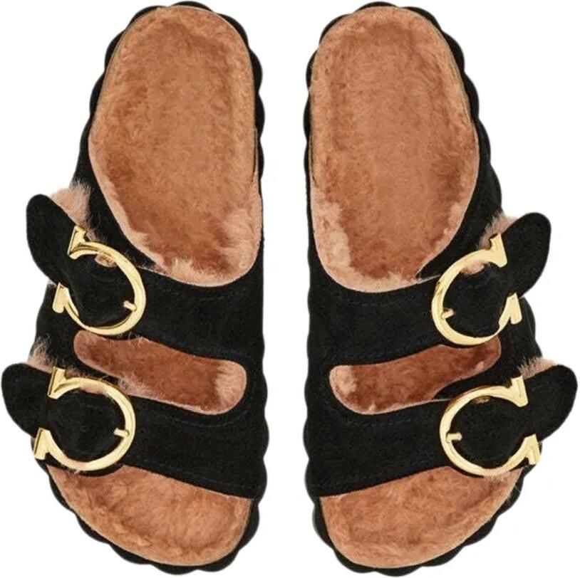 Ferragamo Gancini buckle shearling flat sandals Zwart - Foto 4
