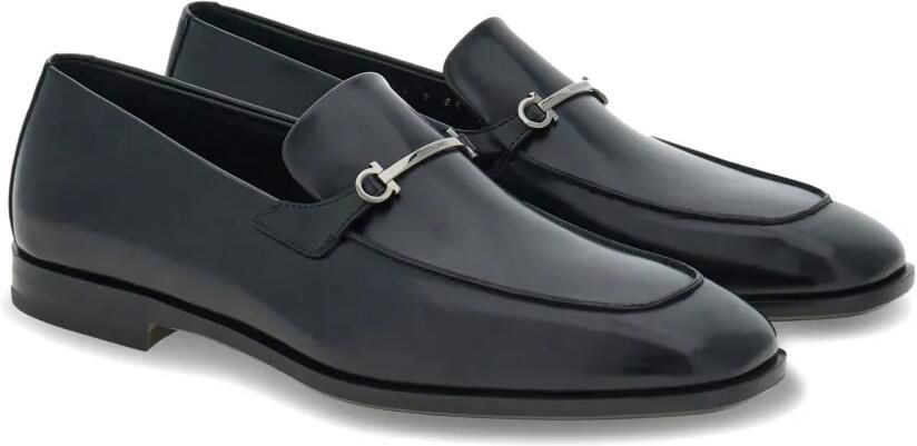 Ferragamo Gancini leren mocassin loafers met bedel Zwart - Foto 4