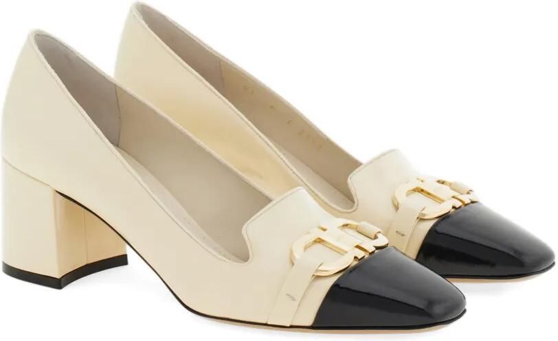 Ferragamo Gancini pumps Wit - Foto 5
