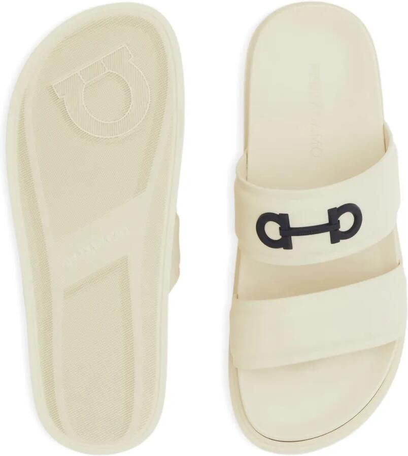 Ferragamo Gancini slippers Beige - Foto 2