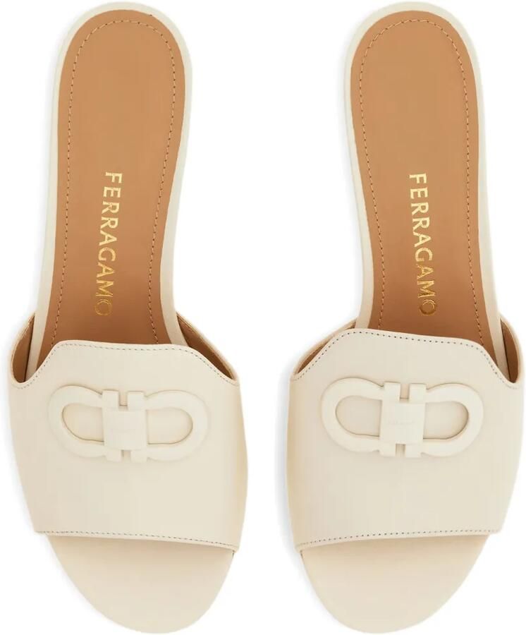Ferragamo Gancini slippers Wit - Foto 2