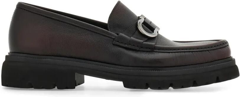 Ferragamo Gancini verfraaide loafers Bruin