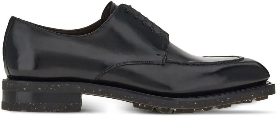 Ferragamo Leren derby schoenen Zwart