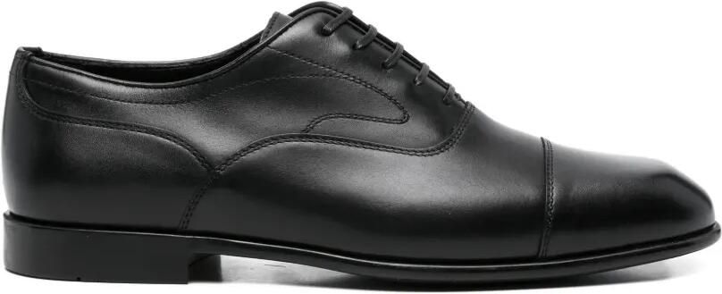 Ferragamo Leren Oxford schoenen Zwart