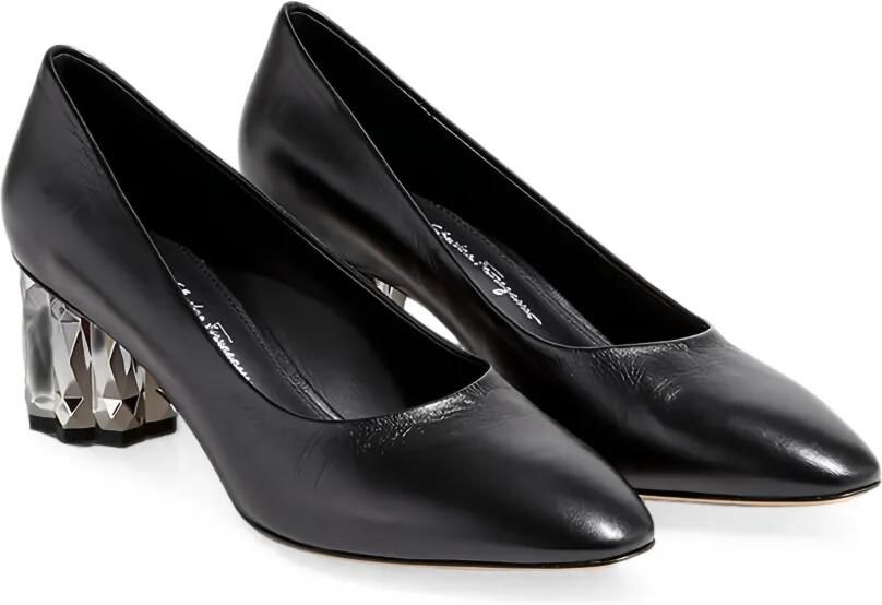 Ferragamo Leren pumps met sculpturale hak Zwart