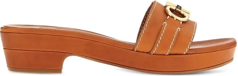 Ferragamo Leren sandalen Bruin