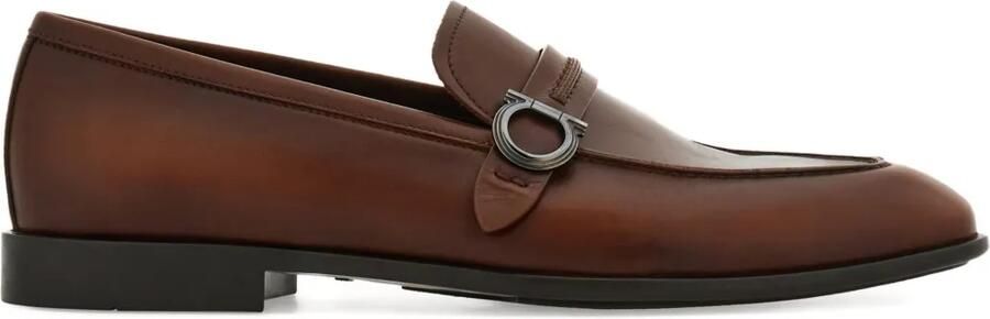 Ferragamo Loafers met Gancini-gesp Bruin