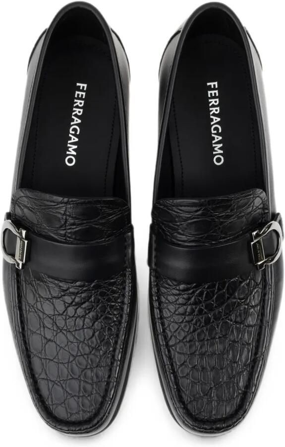 Ferragamo Loafers met Gancini ornament Zwart - Foto 3