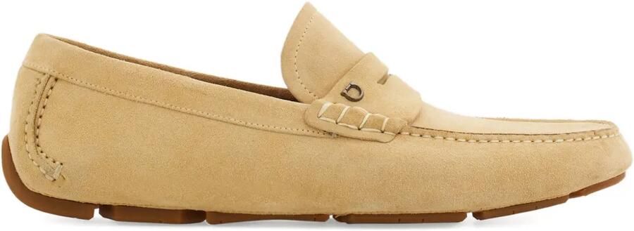 Ferragamo Loafers met Gancini-plakkaat Beige