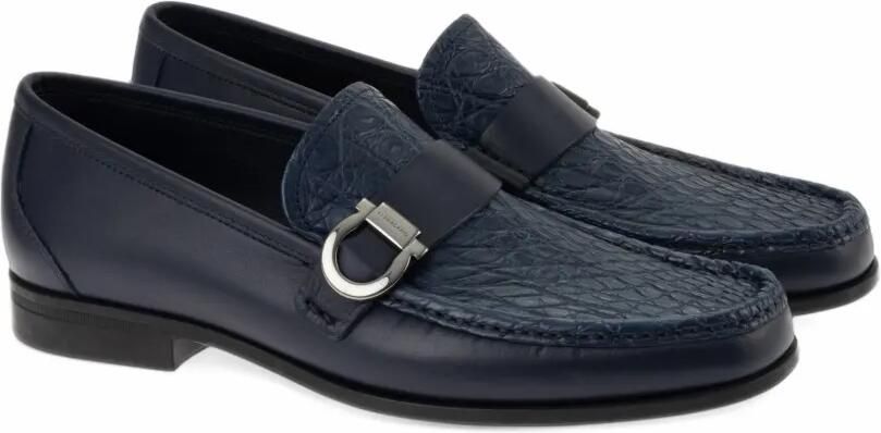 Ferragamo loafers with Gancini ornament Blauw - Foto 2