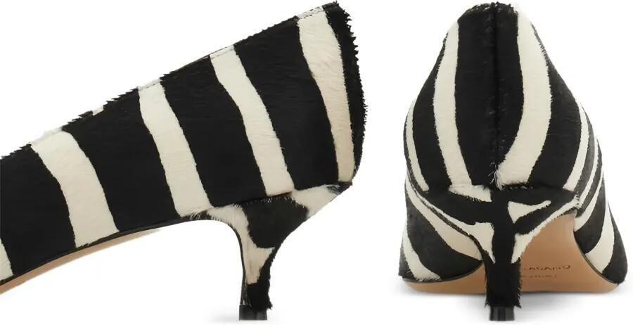 Ferragamo Maxi Gancini pumps met zebra-print en gesp Wit - Foto 3