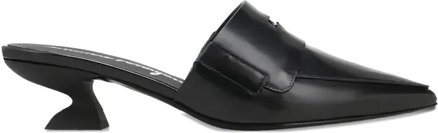 Ferragamo Muiltjes met bewerkte hak en puntige neus Zwart - Foto 1