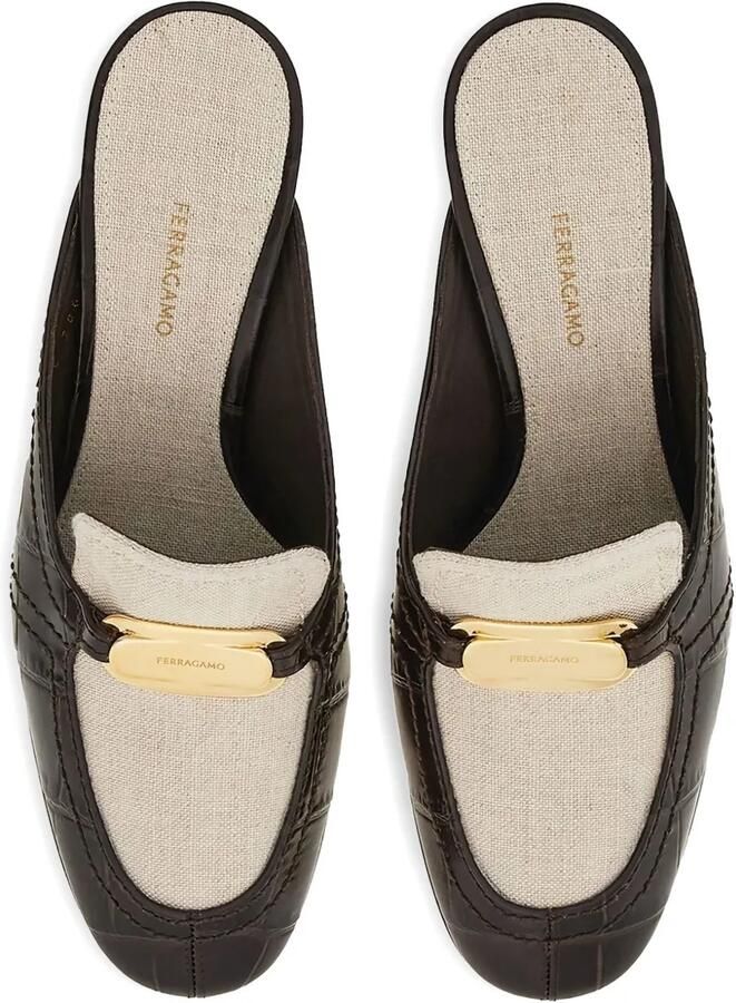 Ferragamo Muiltjes met krokodillen-reliëf Beige