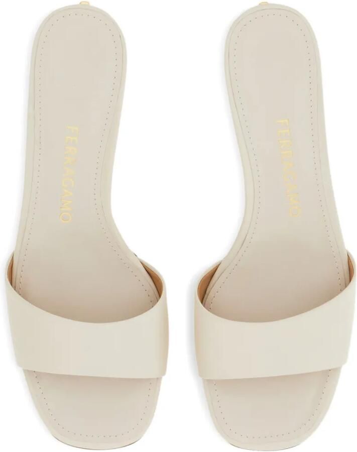 Ferragamo Muiltjes met lage hak Beige - Foto 3