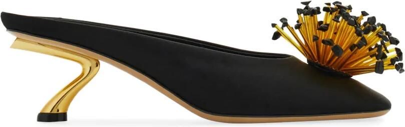 Ferragamo Muiltjes verfraaid met bloemen Zwart