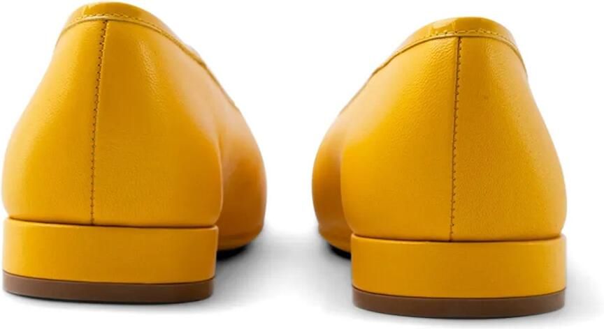 Ferragamo Myrna balletschoenen met vierkante neus Geel - Foto 2