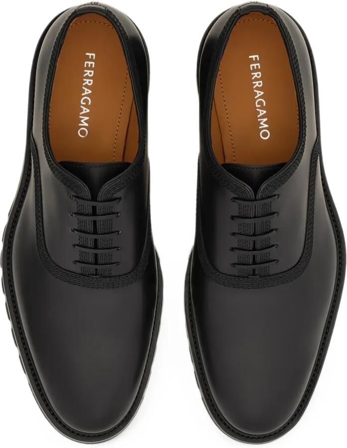 Ferragamo Oxford brogues with chunky tread Zwart - Foto 4