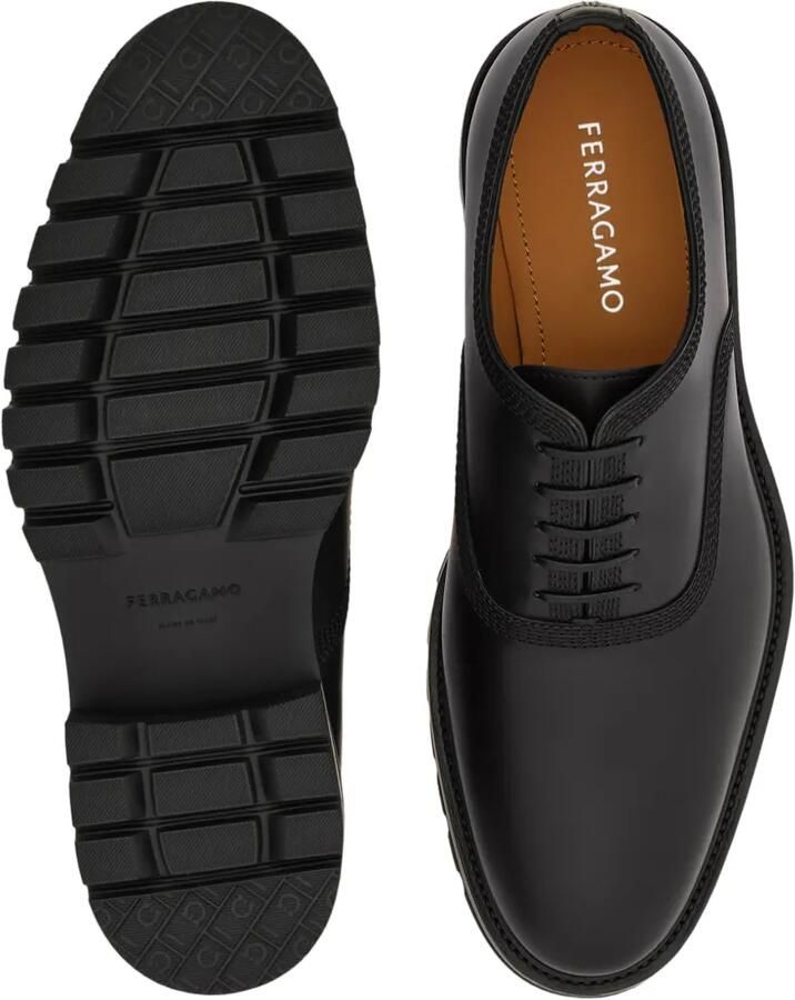 Ferragamo Oxford brogues with chunky tread Zwart - Foto 3