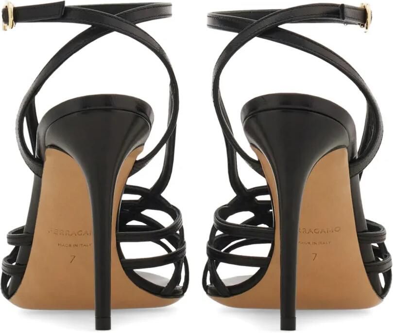 Ferragamo Sandalen met bandjes Zwart - Foto 5