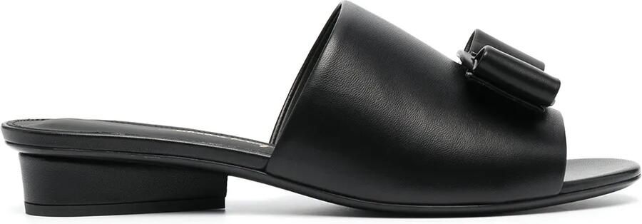Ferragamo Sandalen met dubbele strik Zwart