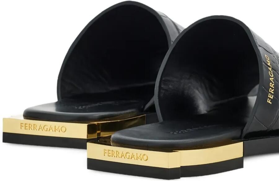 Ferragamo Sandalen met krokodillen-reliëf Zwart - Foto 5
