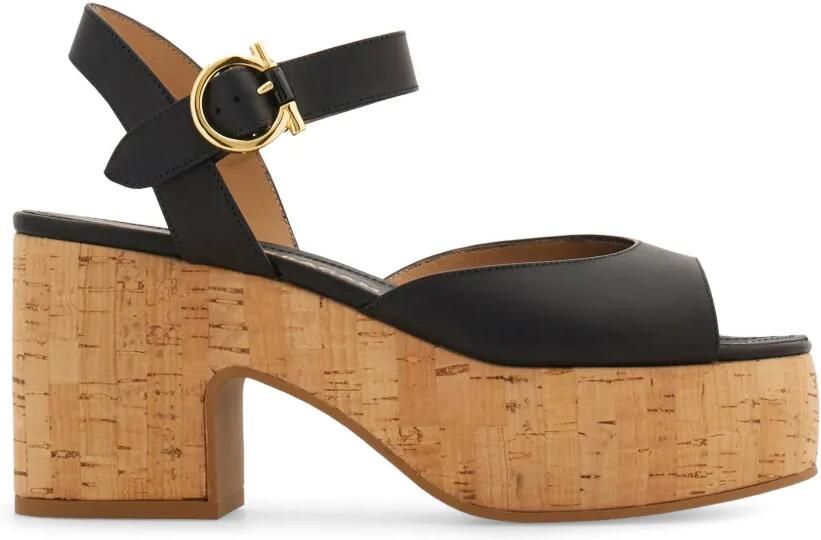Ferragamo Sandalen met plateauzool Zwart