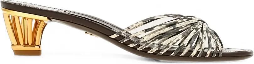 Ferragamo Pumps met sculpturale hak Zwart