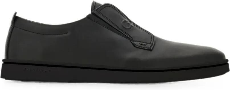 Ferragamo Slip-on Derby schoenen Zwart