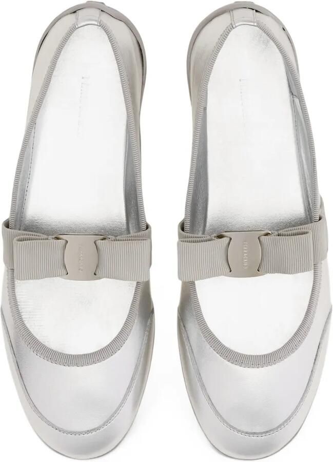 Ferragamo Sporty ballet flat Zilver - Foto 3