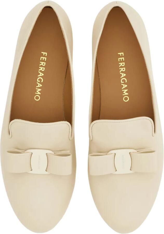 Ferragamo Vara bow loafers Beige - Foto 3
