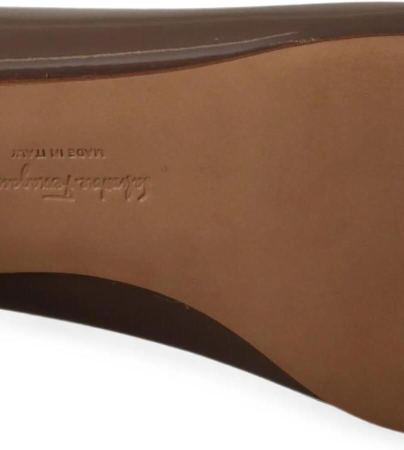 Ferragamo Vara pumps met strik Bruin - Foto 3
