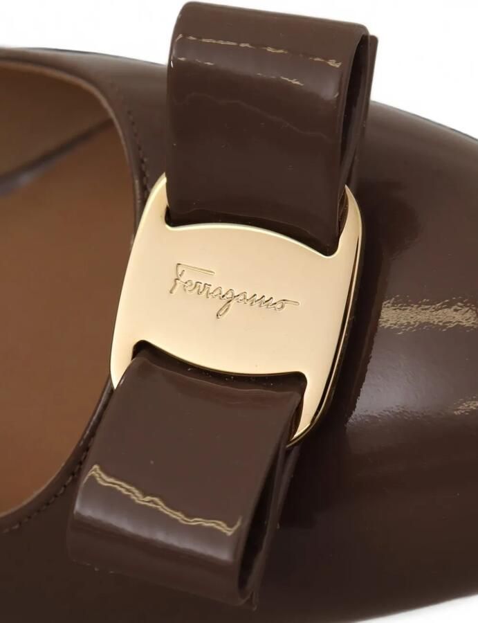Ferragamo Vara pumps met strik Bruin - Foto 4