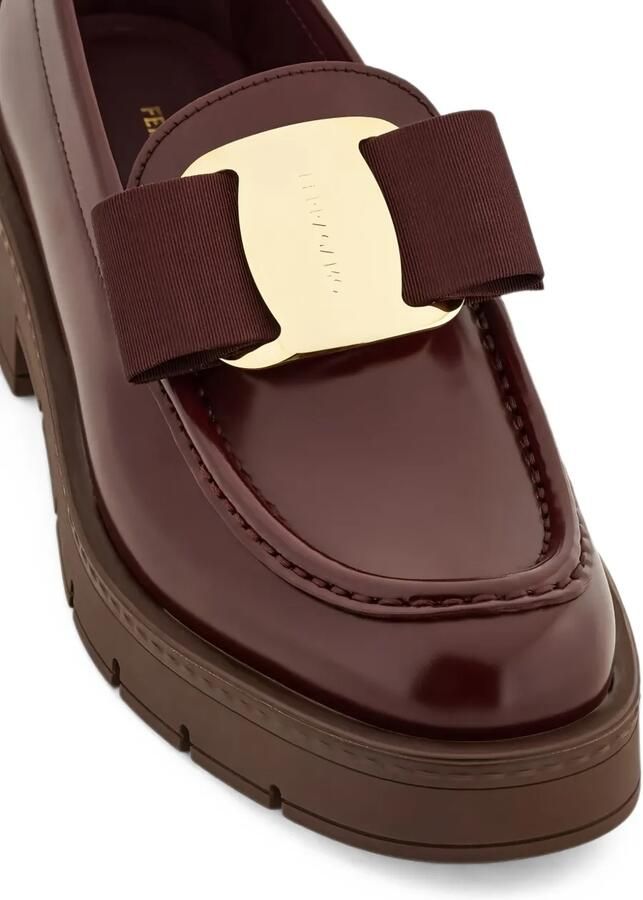 Ferragamo Vara loafers met chunky zool Rood - Foto 5