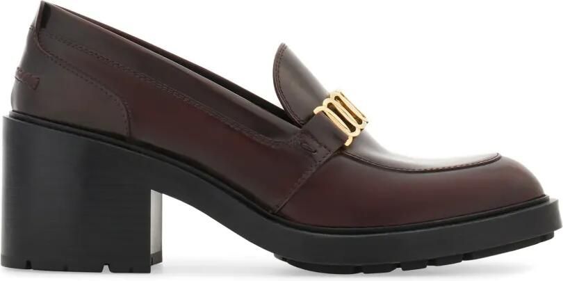 Ferragamo Vara loafers met ketting Rood