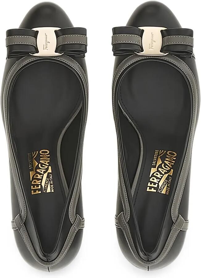 Ferragamo Vara pumps met strik Zwart - Foto 2