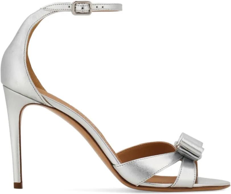 Ferragamo Vara sandalen met strik Zilver