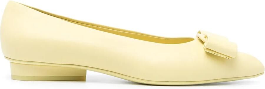 Ferragamo Viva Vara ballerina's met strik Geel