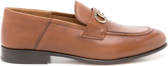 Ferragamo Gancini loafers met klapbare hak Bruin