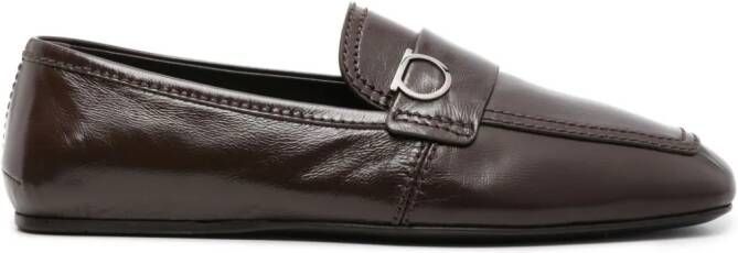 Ferragamo Gancini-plaque leather loafers Bruin