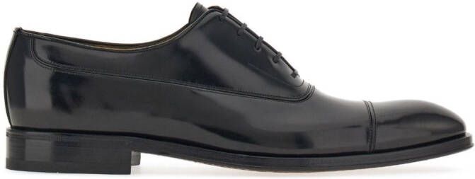 Ferragamo Leren Oxford veterschoenen Zwart