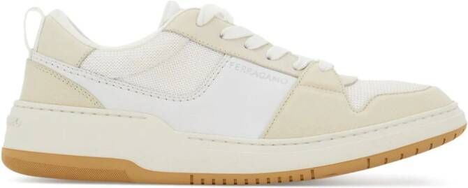 Ferragamo Leren sneakers met vlakken Wit