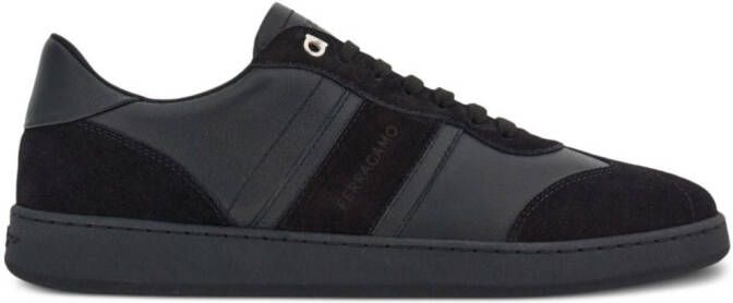 Ferragamo Low-top sneakers Zwart