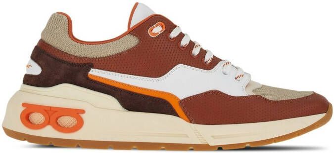 Ferragamo Low-top sneakers Bruin