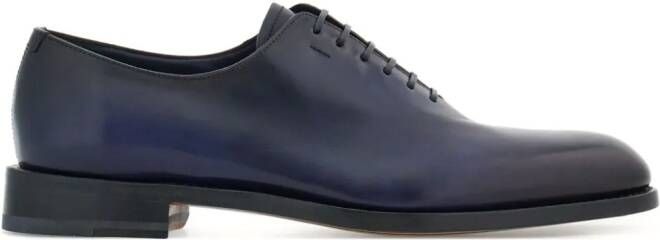 Ferragamo Oxford schoenen van lakleer Blauw