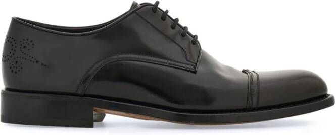 Ferragamo Leren derby schoenen Zwart