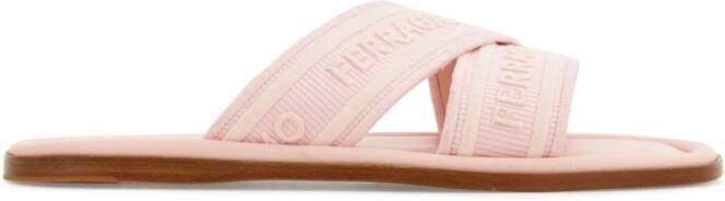 Ferragamo Slippers met gekruiste bandjes Roze