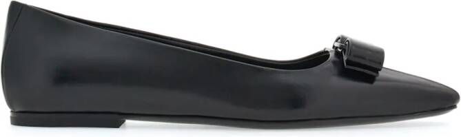 Ferragamo Vara ballerina's met strik Zwart