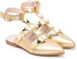 Florens Rockstud sandalen met gesloten neus Goud