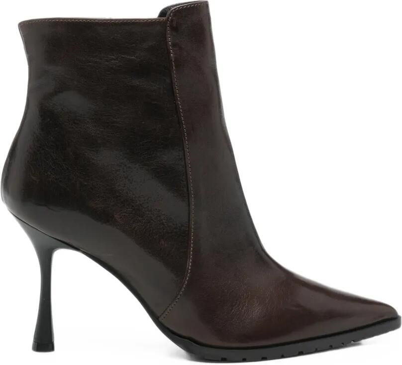Fratelli Russo Gadena pointed-toe leather ankle boots Bruin