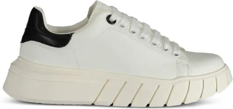 Gaëlle Paris Sneakers met plateauzool Wit